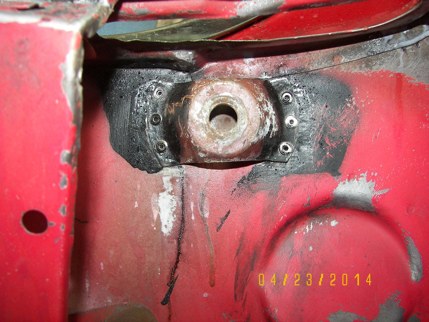 DriverSideHinge