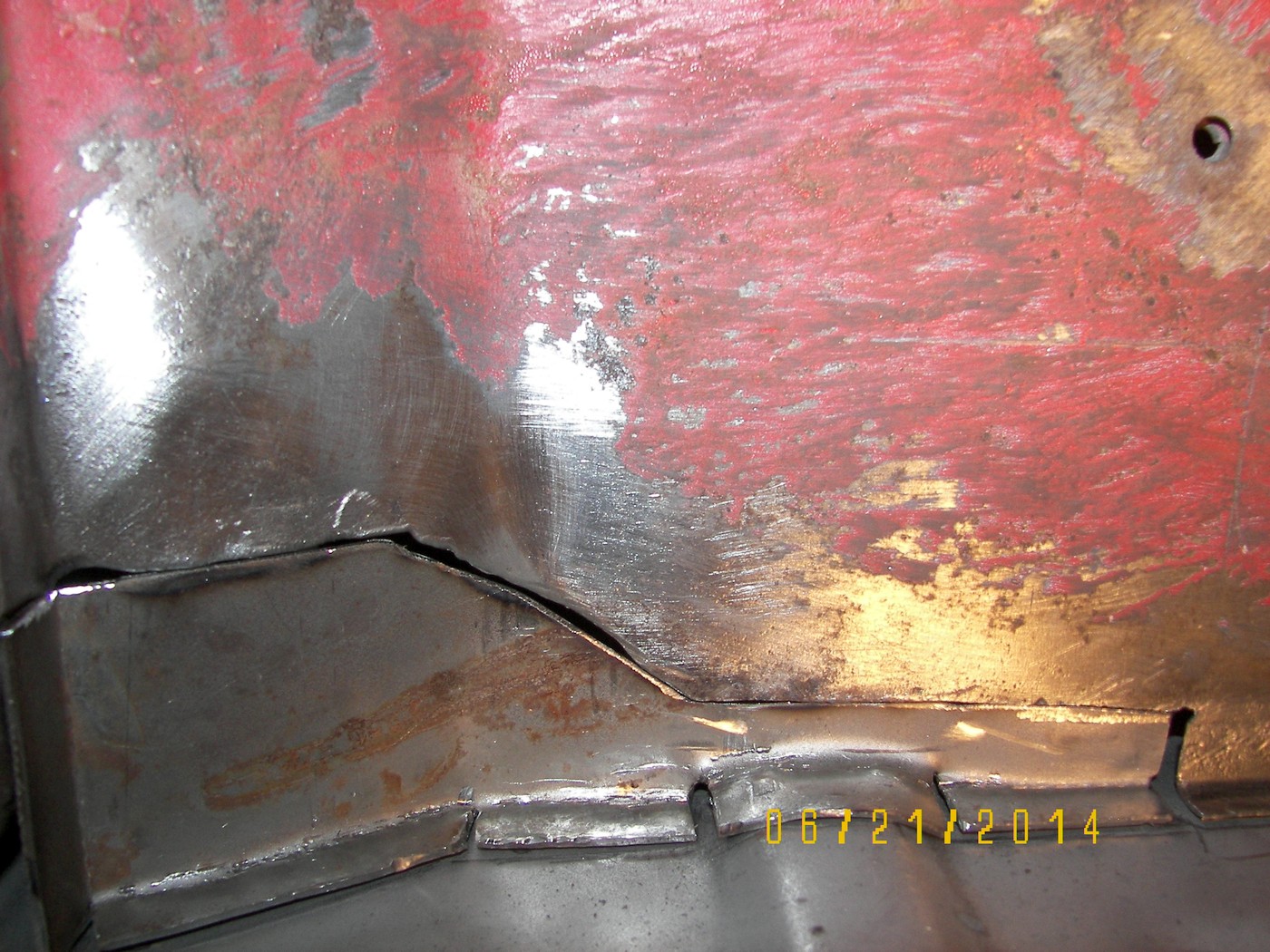 EngineCompartmentIntoPassengerCompartment5