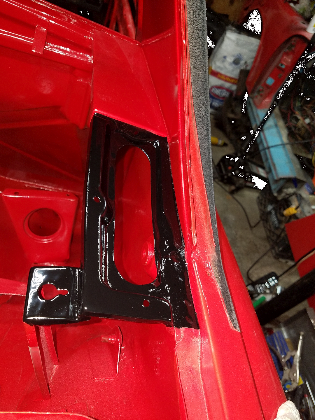 EngineVentRightPainted
