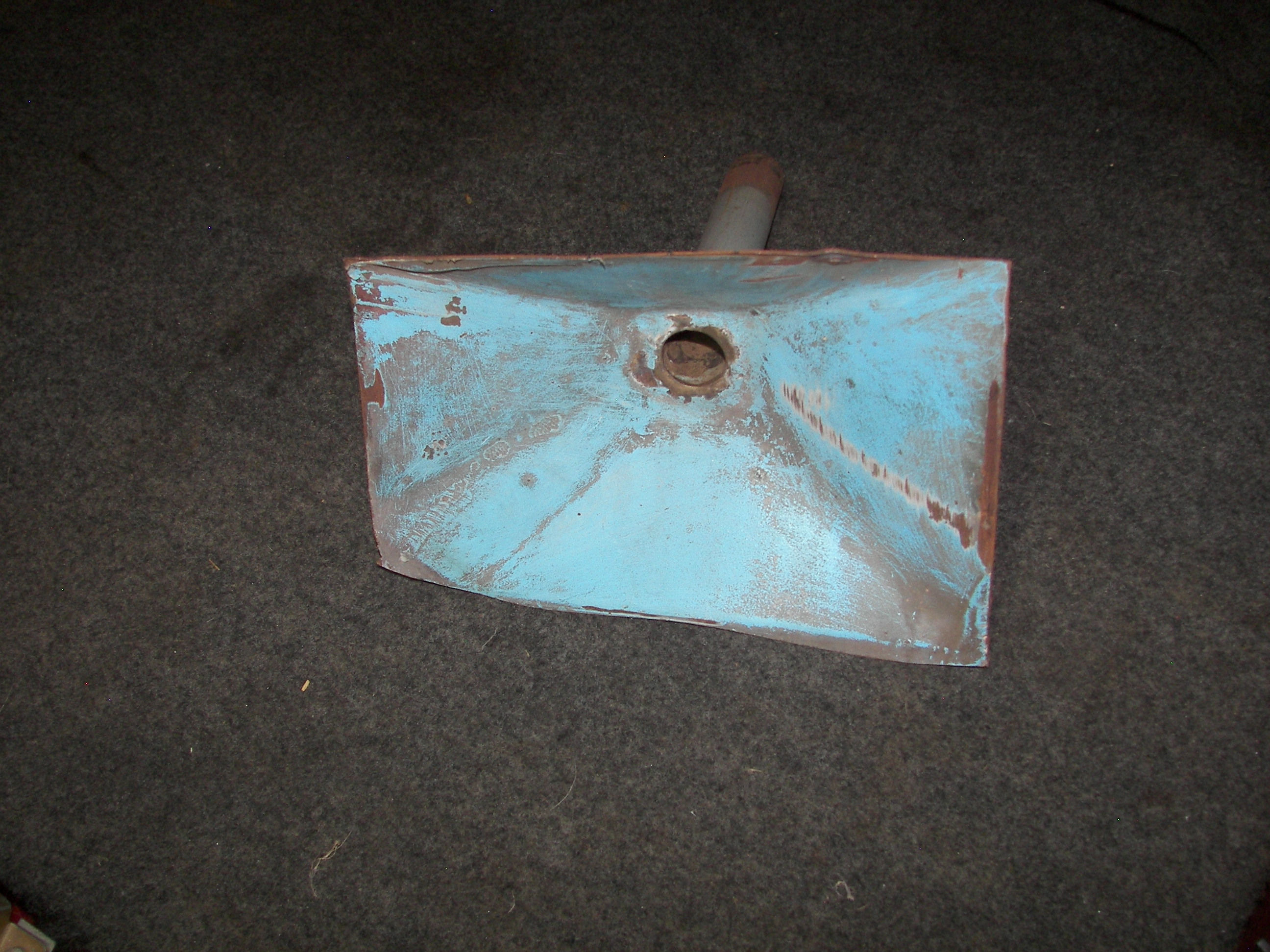 HeadlightBucketBottom