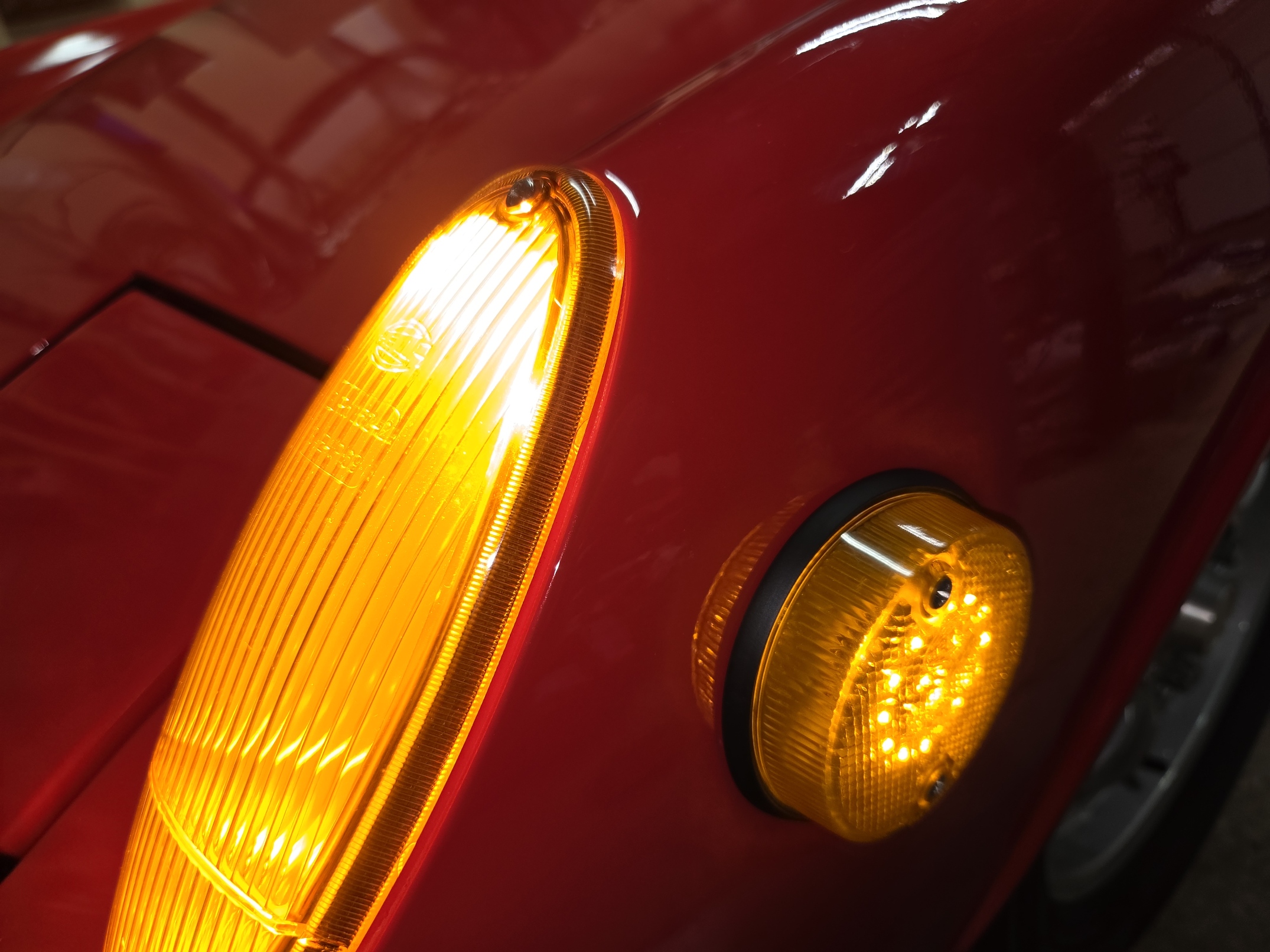 SideMarker-and-turn-signal-ON
