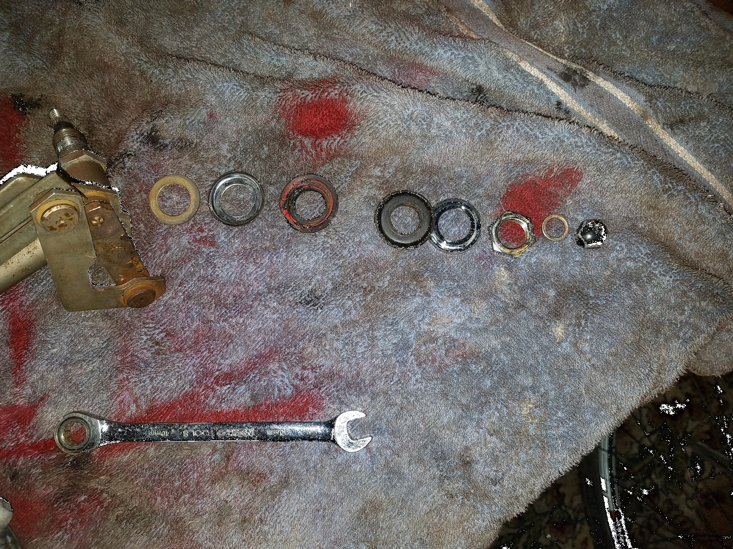WiperMountingParts